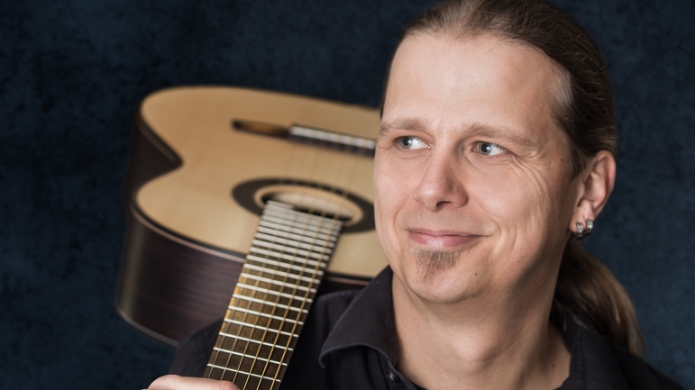 Stefan Eichner spielt Reinhard Mey