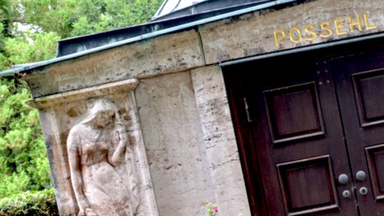 Lübsche (Ver-)Führung: Burgtorfriedhof