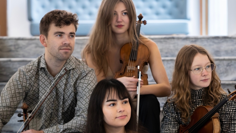 KAMMERMUSIKFEST HASSELBURG - Konzert 3 - Konzert 3 - METAMORPHOSEN - mit Pause